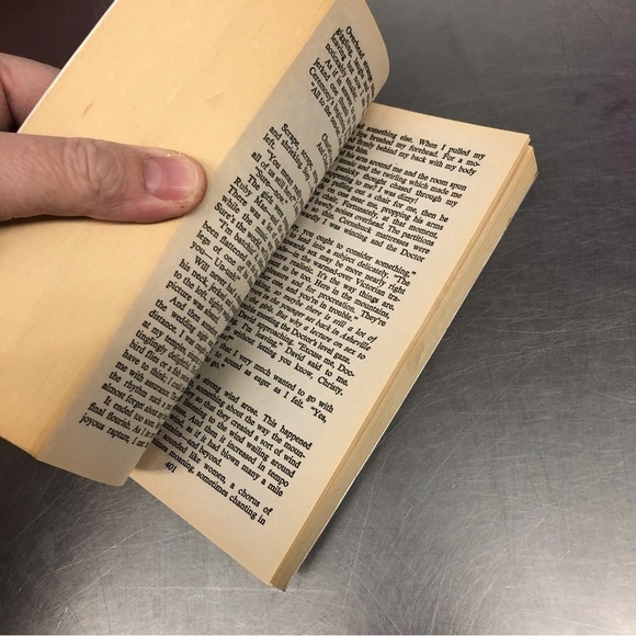 Christy By: Catherine Marshall, paperback book - Picture 3 of 5